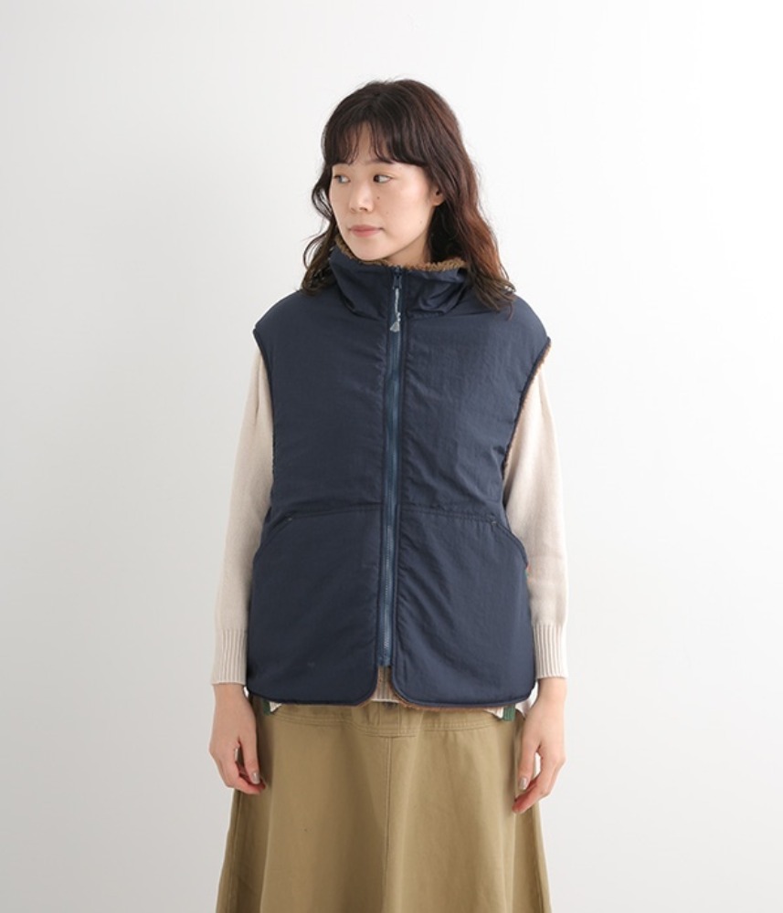 [NORTHERN TRUCK]  stand collar reversible vest / navy-brown